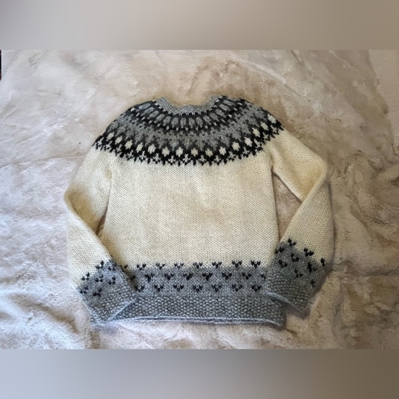 Nordic Store Icelandic wool sweater. Size XS - Picture 3 of 6